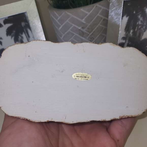 Charming Trails Figurine - Picture 3 of 3